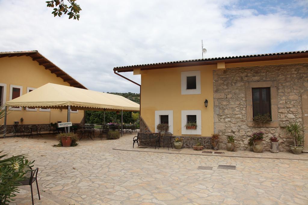 Il Giardino Del Sole Villa Аньоне Бани Екстериор снимка