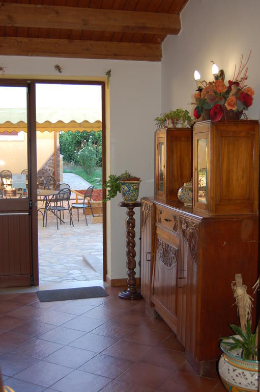 Il Giardino Del Sole Villa Аньоне Бани Екстериор снимка