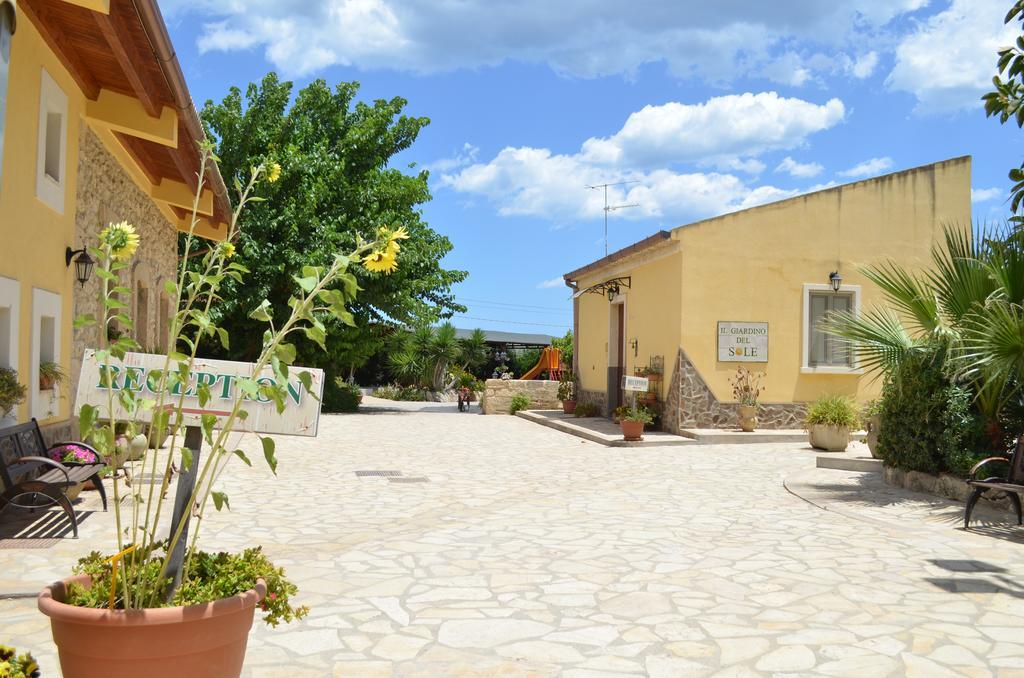Il Giardino Del Sole Villa Аньоне Бани Екстериор снимка