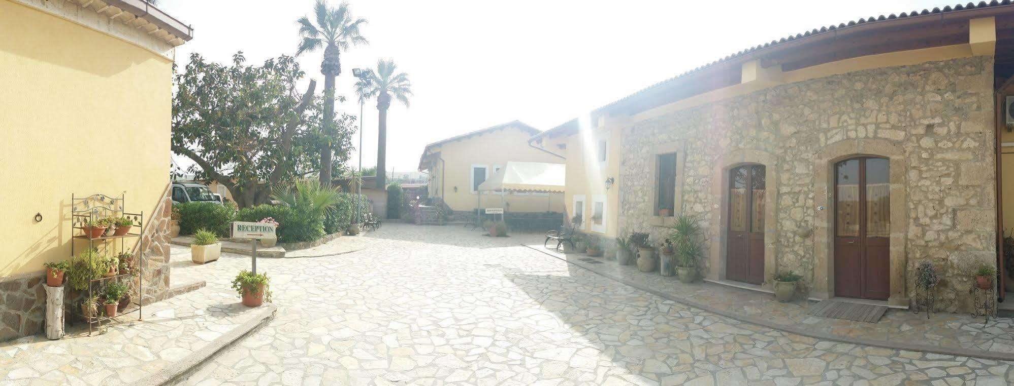 Il Giardino Del Sole Villa Аньоне Бани Екстериор снимка