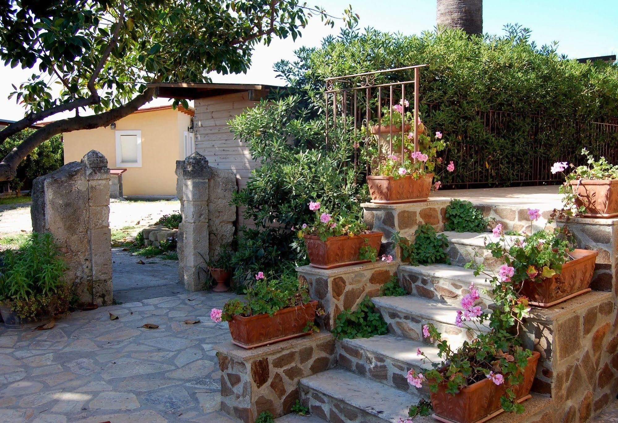 Il Giardino Del Sole Villa Аньоне Бани Екстериор снимка